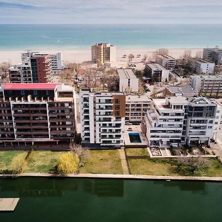 Riva Lake Boutique Apartment Mamaia Bagian luar foto