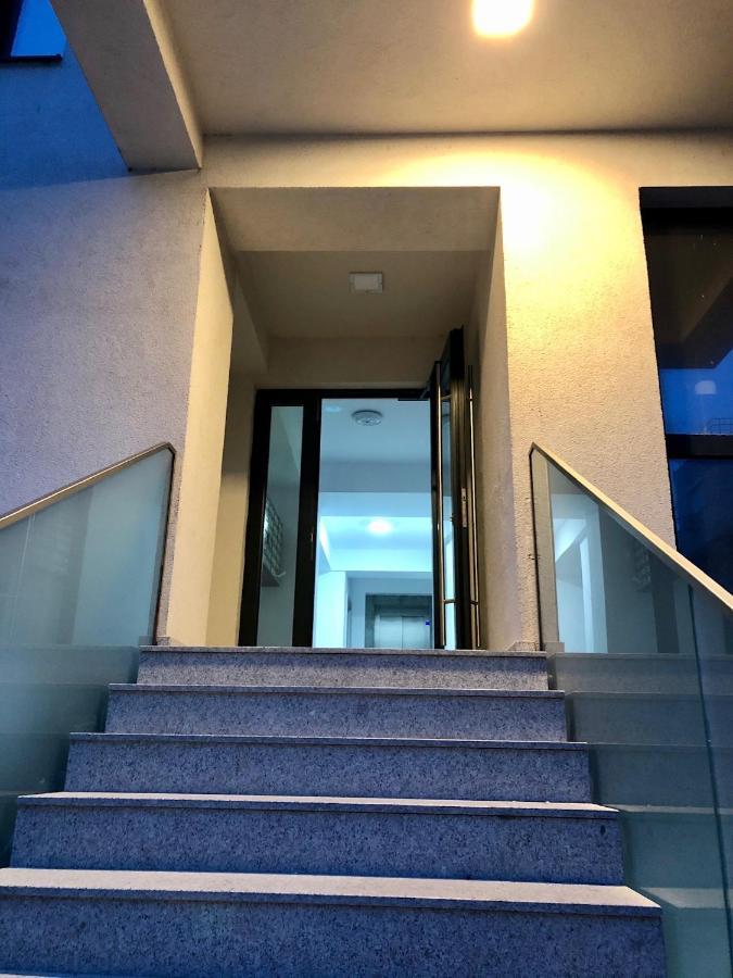 Riva Lake Boutique Mamaia Bagian luar foto