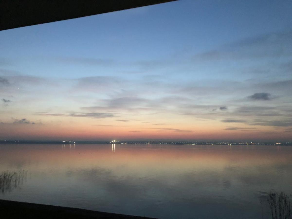 Riva Lake Boutique Mamaia Bagian luar foto