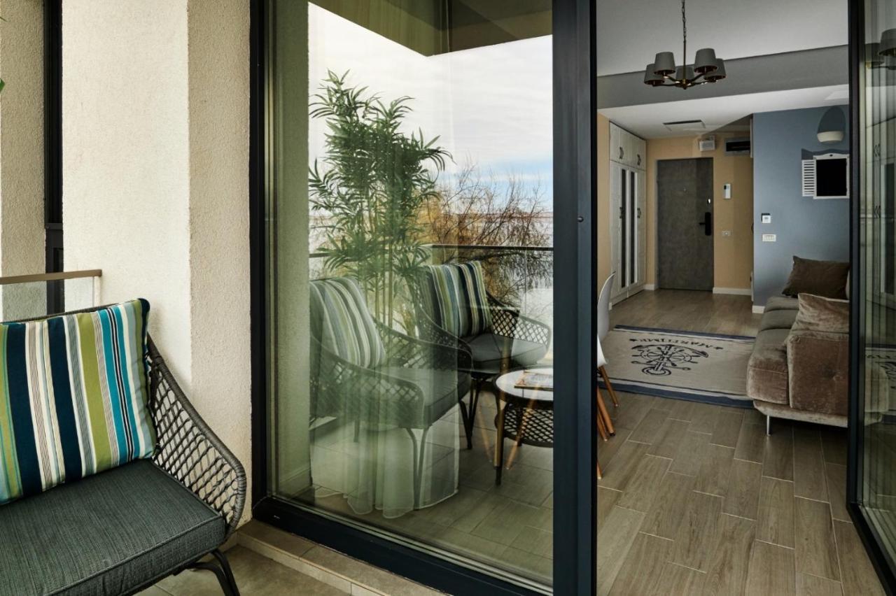 Riva Lake Boutique Mamaia Bagian luar foto